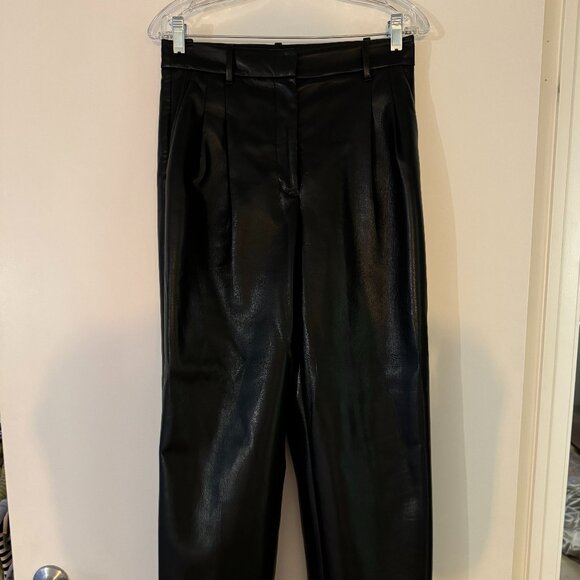 Wilfred Effortless Pant- Vegan leather- Size 6- Black - Picture 1 of 3
